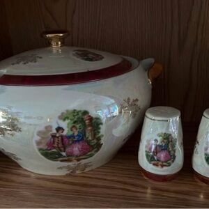 Elegant Vintage Ceramic Art Set with Gold Accents